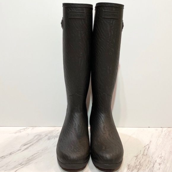 New Hunter Refined Black Coral Texture Tall Boot 9 - Picture 1 of 8